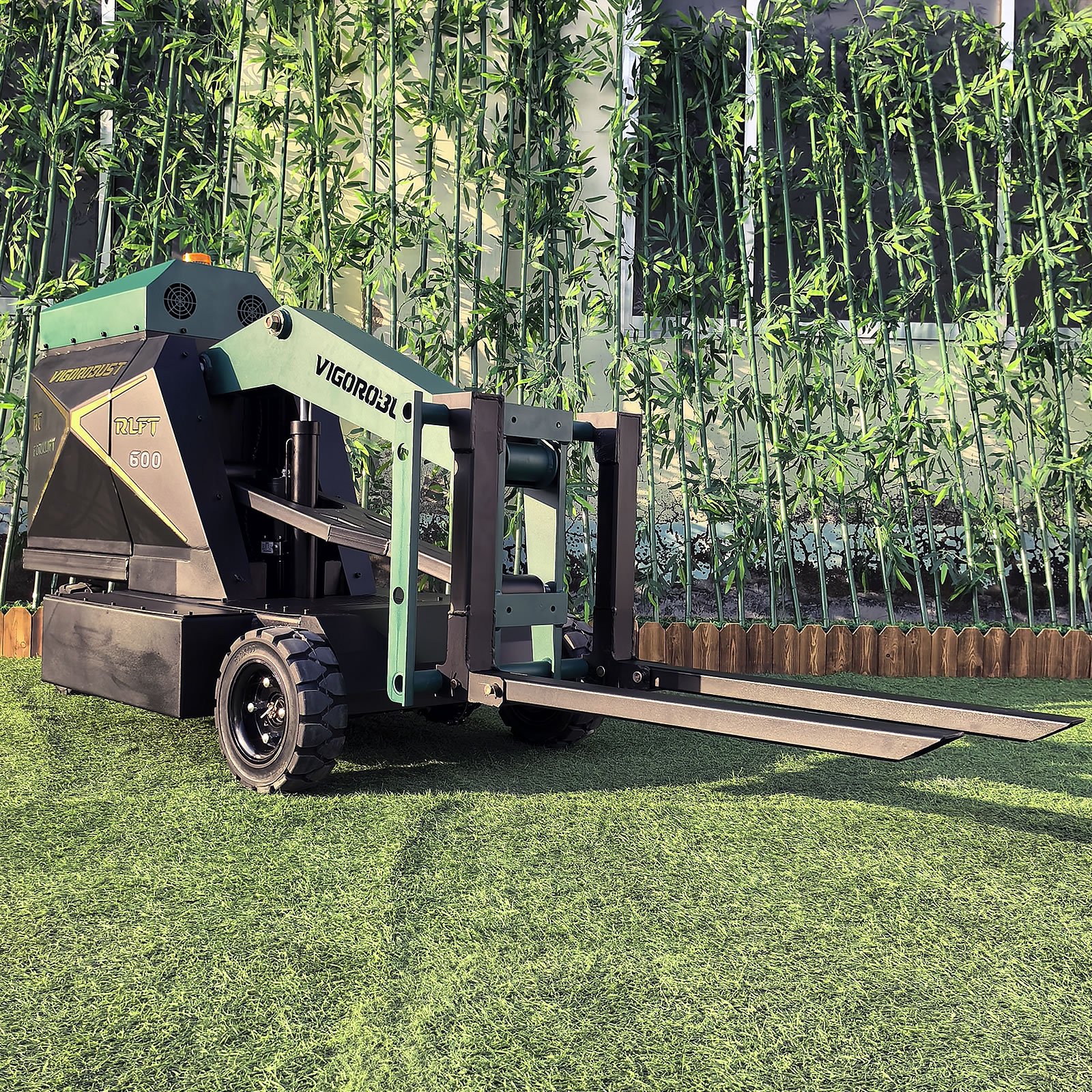 Remote Forklift (RLFT600) - Image 2