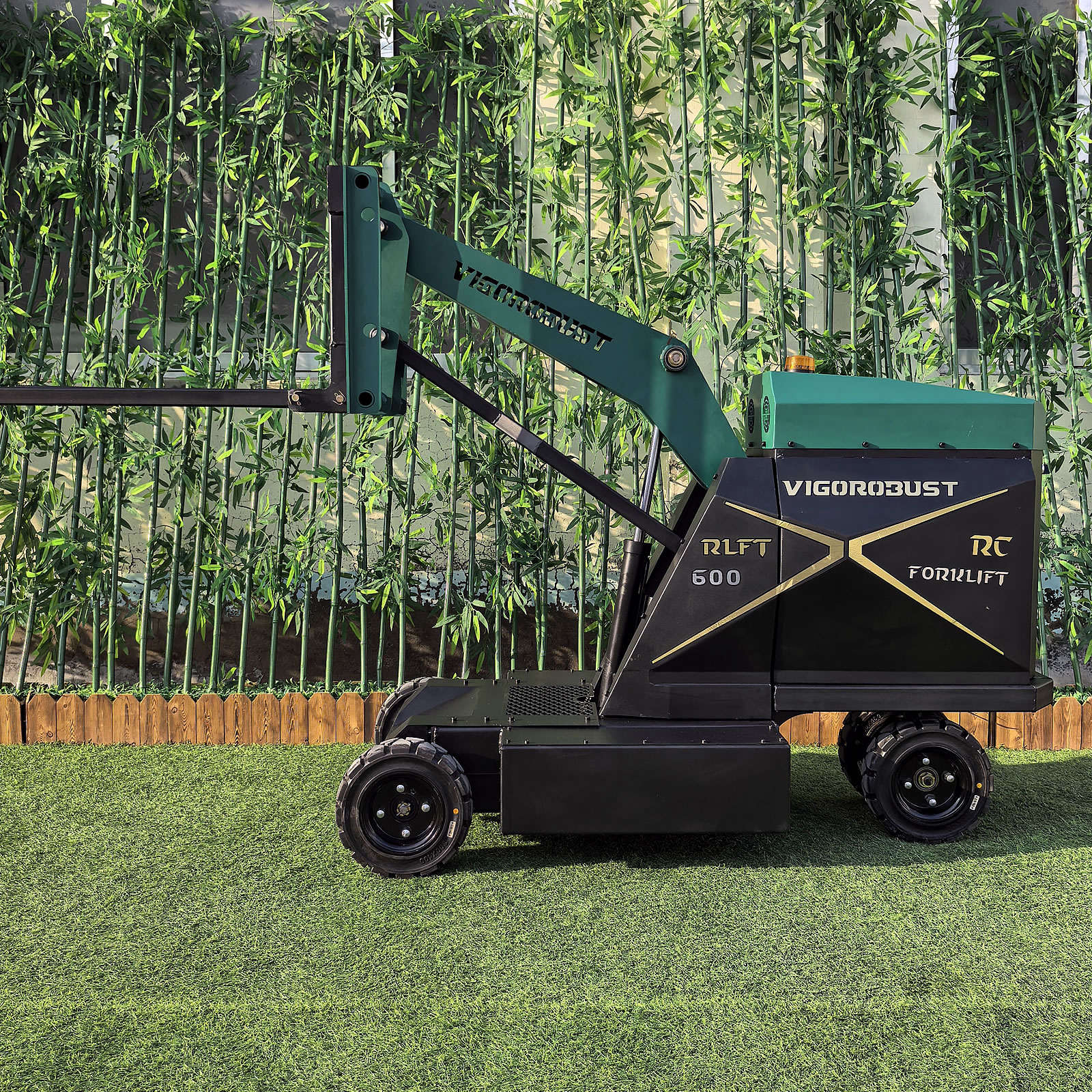 Remote Forklift (RLFT600) - Image 4